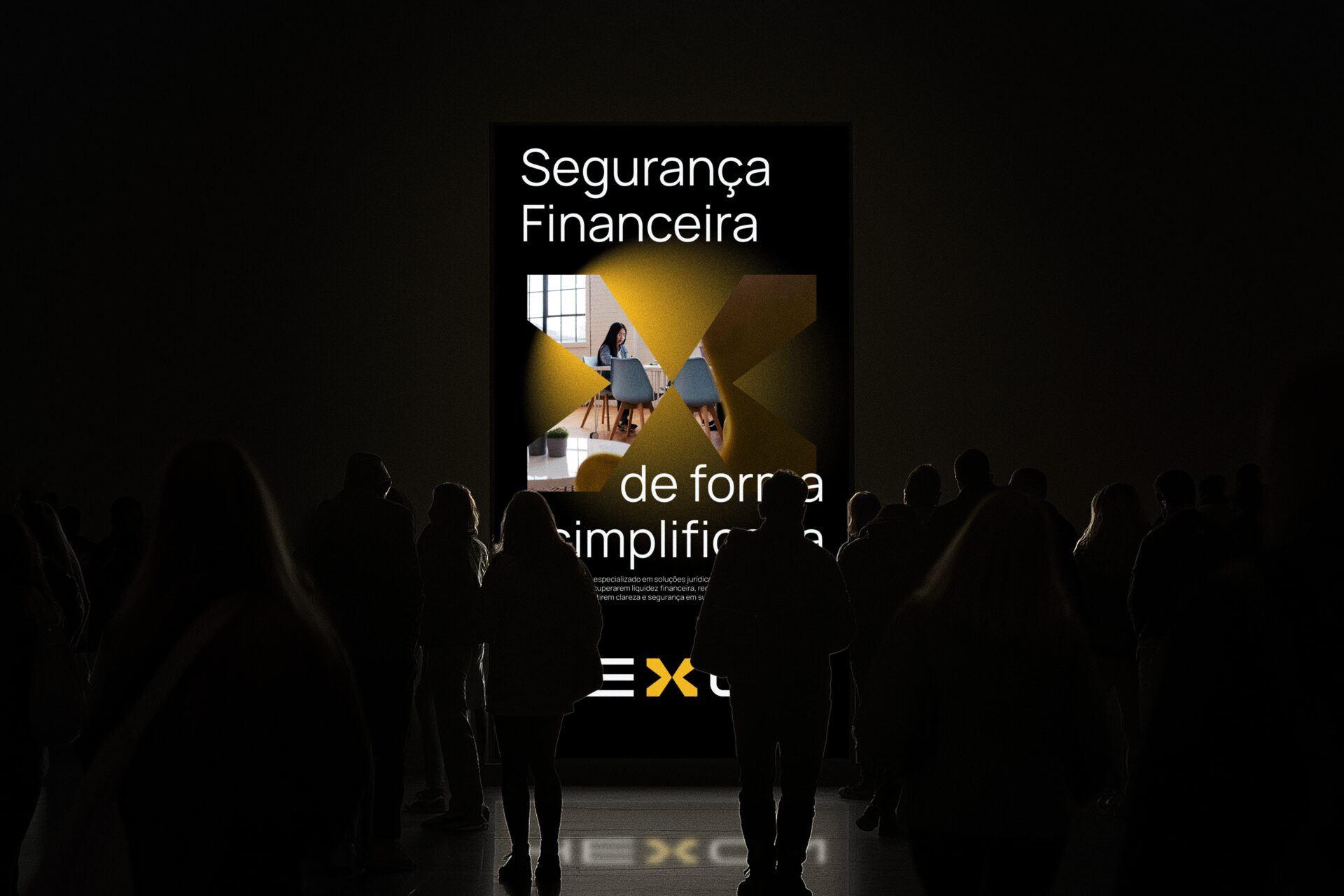 Painel vertical em evento Hexon